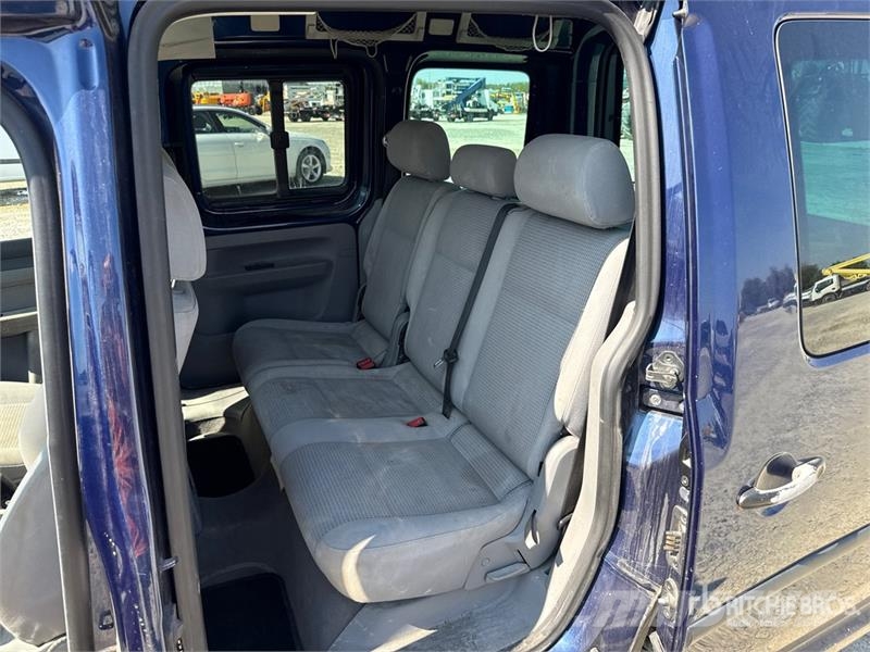 Volkswagen Caddy Cargo Van Lieferwagen