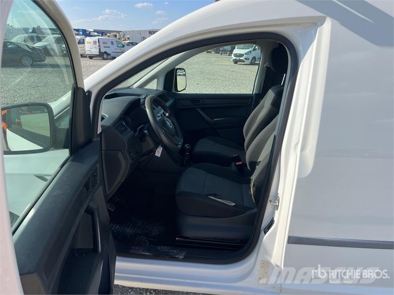 Volkswagen Caddy Cargo Van Panel vans