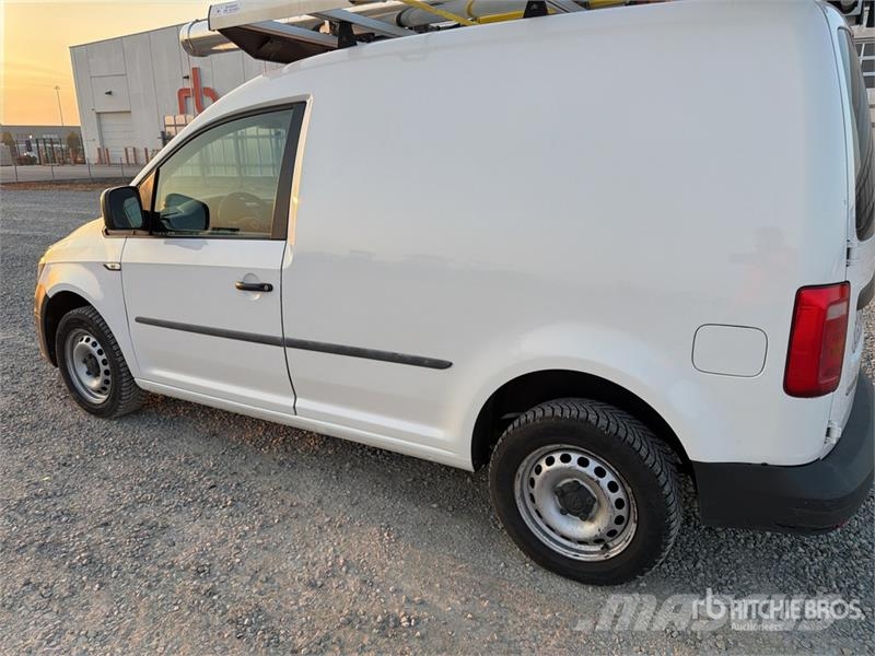 Volkswagen Caddy Cargo Van Panel vans