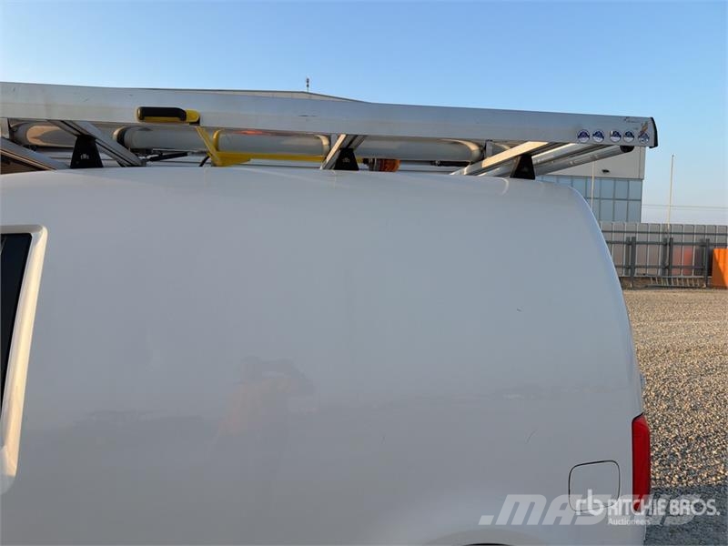 Volkswagen Caddy Cargo Van Panel vans