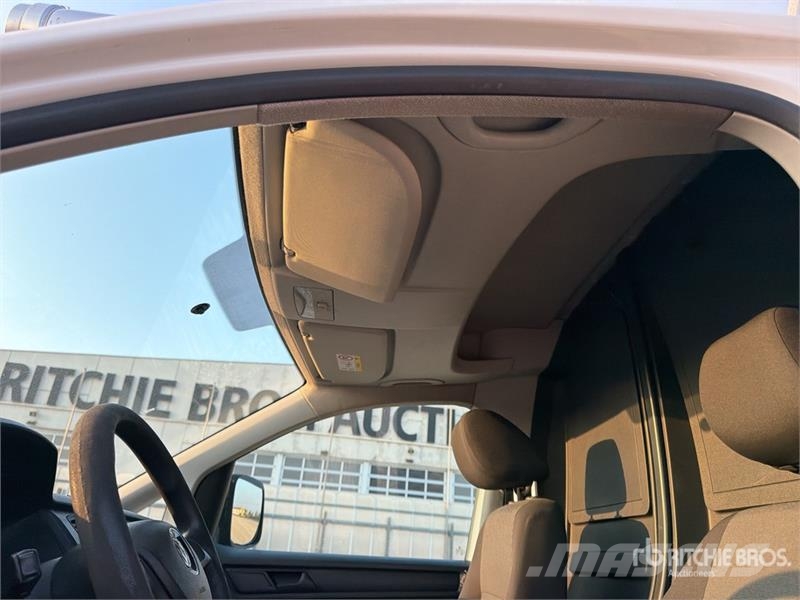 Volkswagen Caddy Cargo Van Panel vans