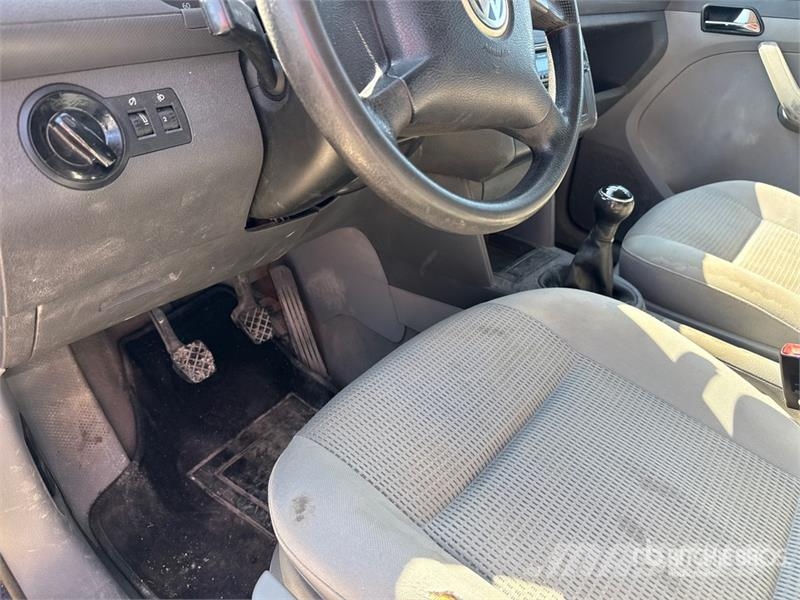 Volkswagen Caddy Cargo Van Lieferwagen