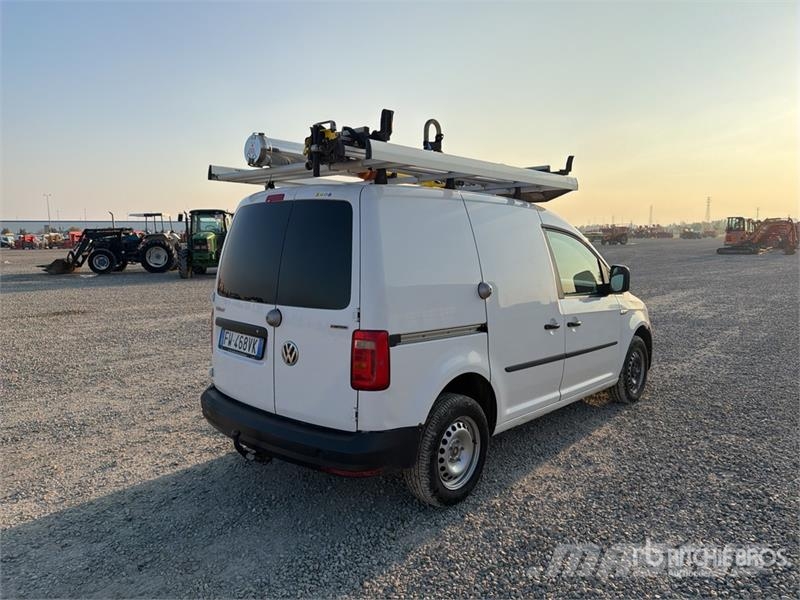 Volkswagen Caddy Cargo Van Panel vans
