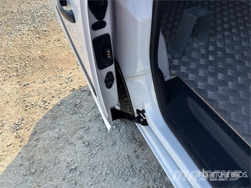 Volkswagen Caddy Cargo Van Dostavna vozila / kombiji