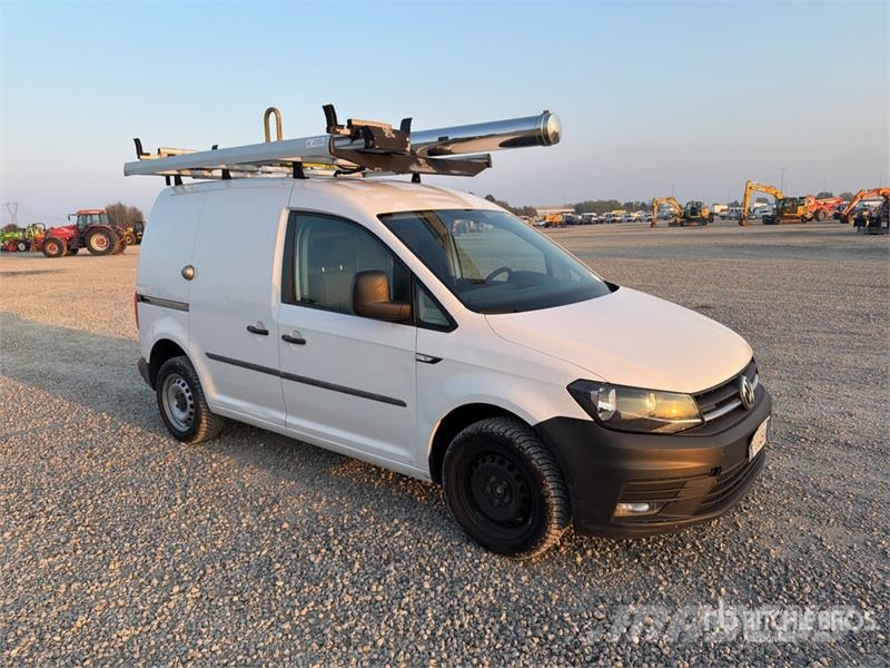 Volkswagen Caddy Cargo Van Panel vans