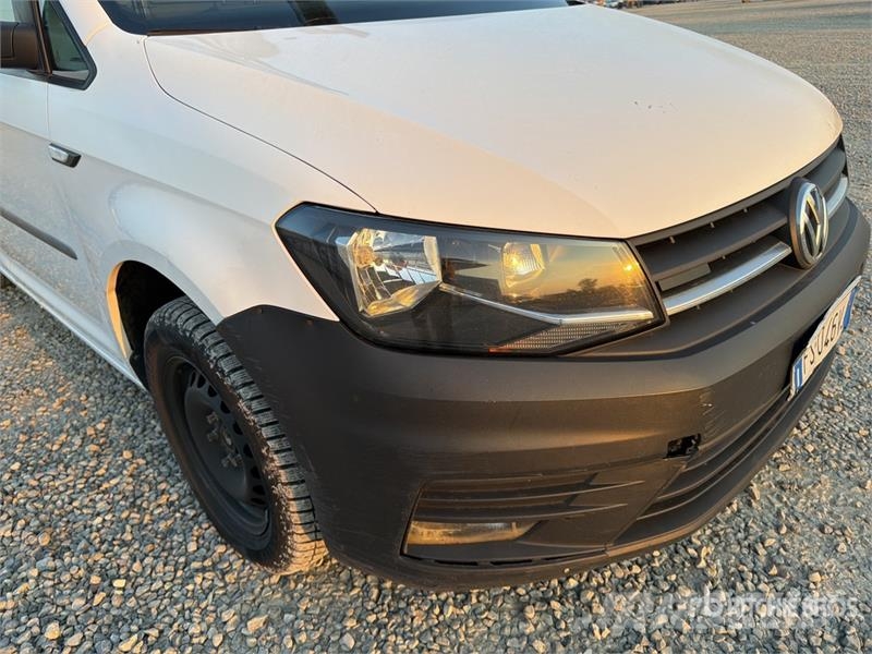 Volkswagen Caddy Cargo Van Panel vans