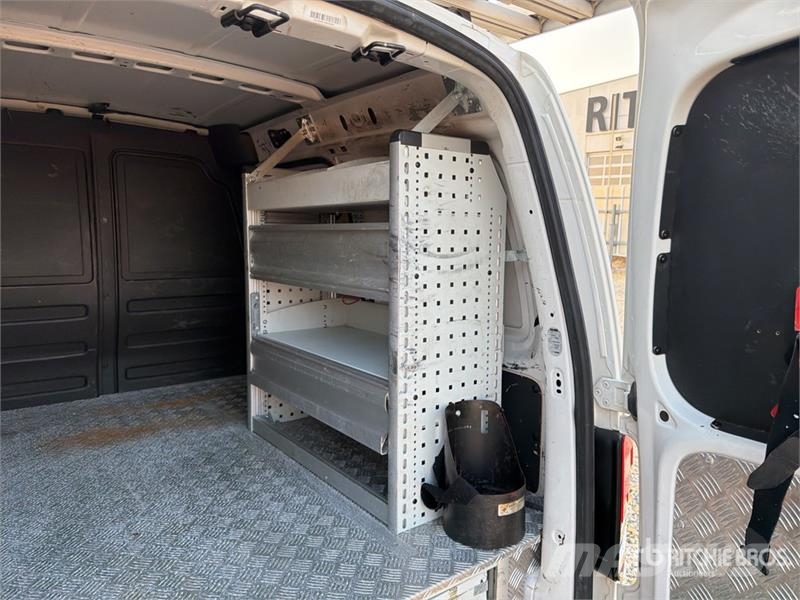 Volkswagen Caddy Cargo Van Panel vans