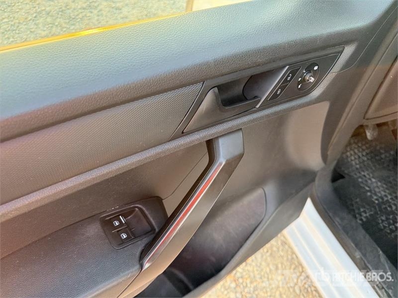 Volkswagen Caddy Cargo Van Panel vans