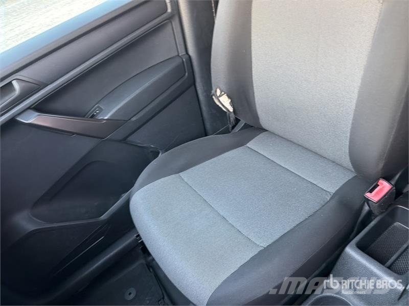 Volkswagen Caddy Cargo Van Panel vans