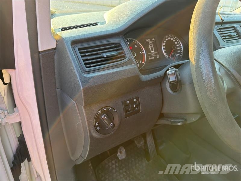 Volkswagen Caddy Cargo Van Panel vans