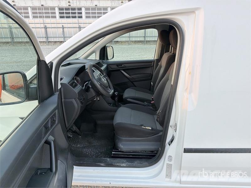 Volkswagen Caddy Cargo Van Panel vans