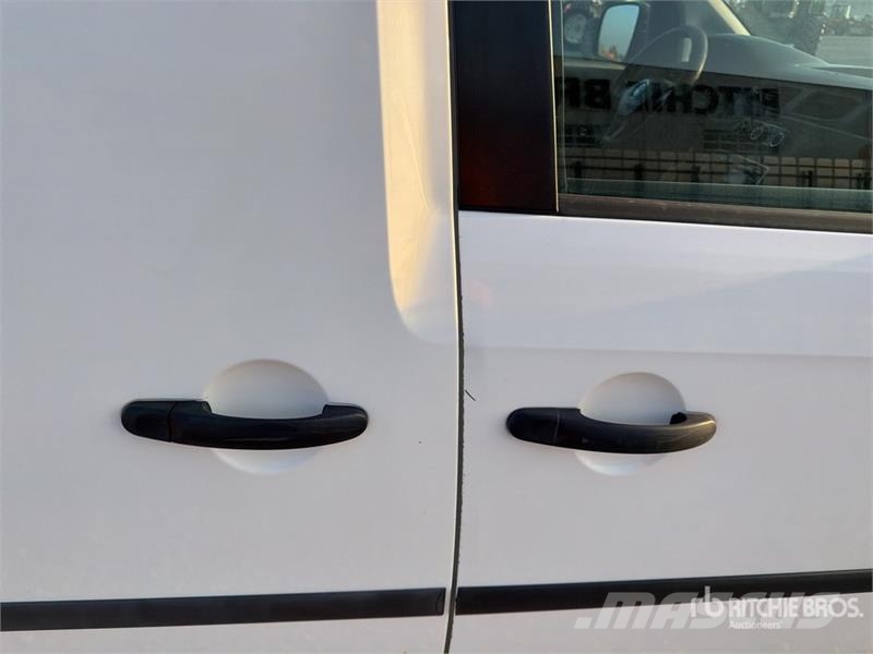 Volkswagen Caddy Cargo Van Panel vans