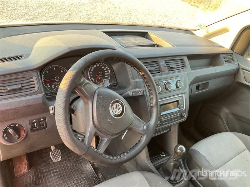 Volkswagen Caddy TDI 5 Passenger Van Panel vans
