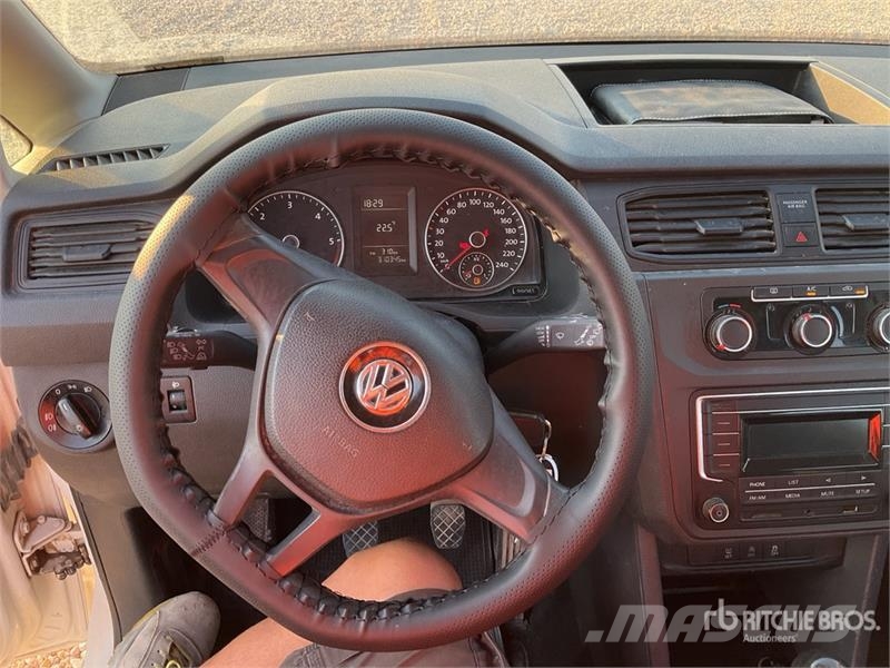 Volkswagen Caddy TDI 5 Passenger Van Panel vans
