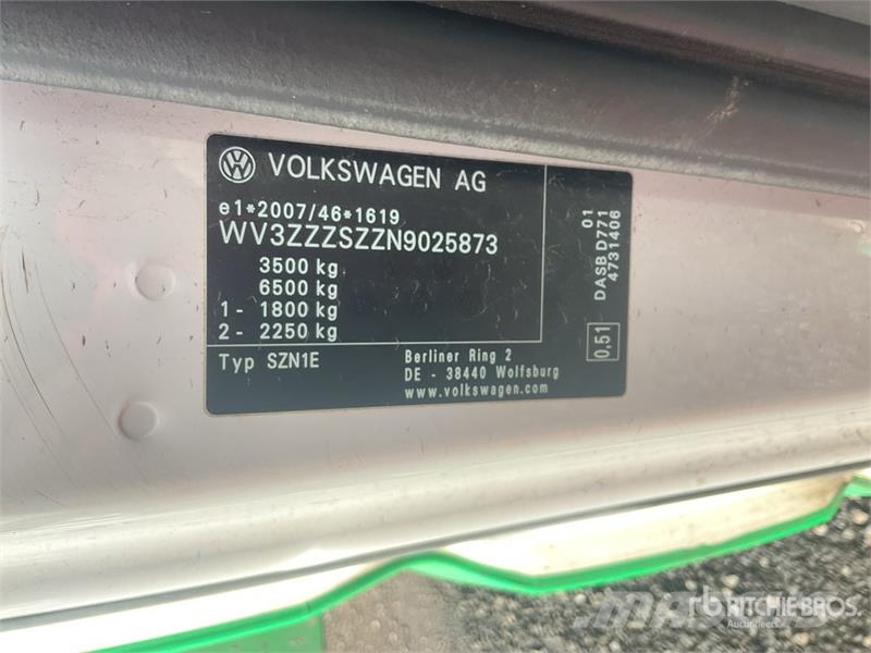 Volkswagen Cargo Van (Inoperable) Utilitara