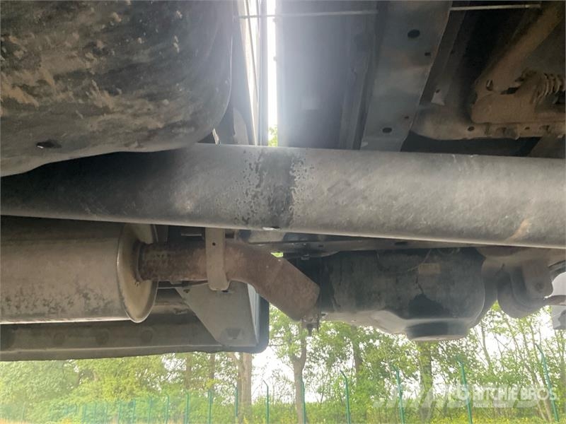 Volkswagen Crafter 플랫베드/드롭사이드 트럭