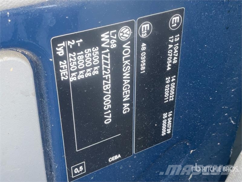 Volkswagen Crafter 플랫베드/드롭사이드 트럭