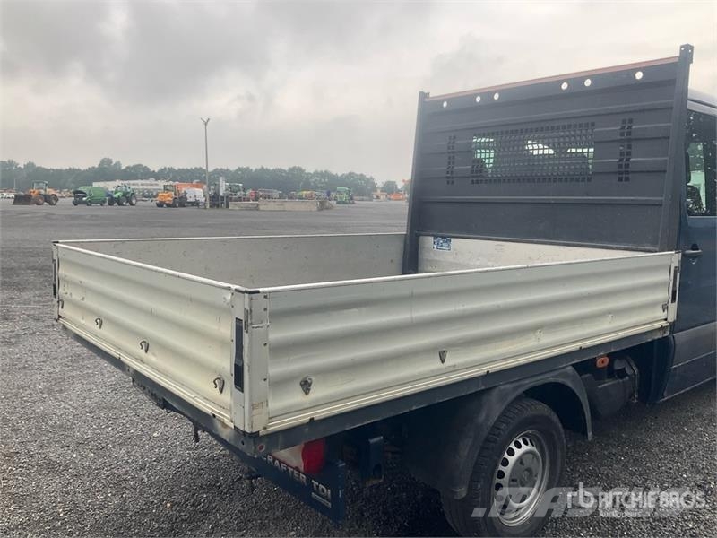 Volkswagen Crafter 플랫베드/드롭사이드 트럭