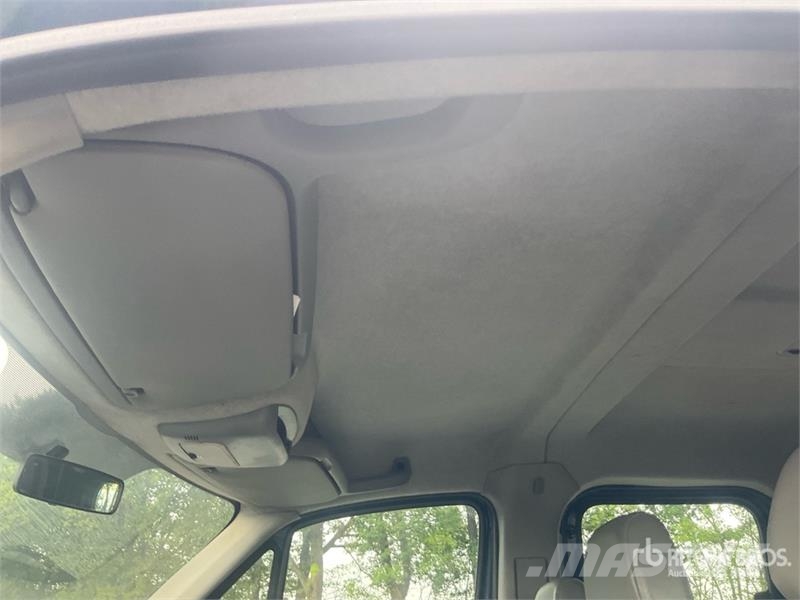Volkswagen Crafter 플랫베드/드롭사이드 트럭