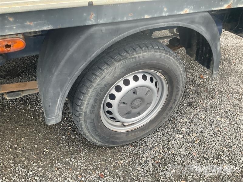 Volkswagen Crafter 플랫베드/드롭사이드 트럭