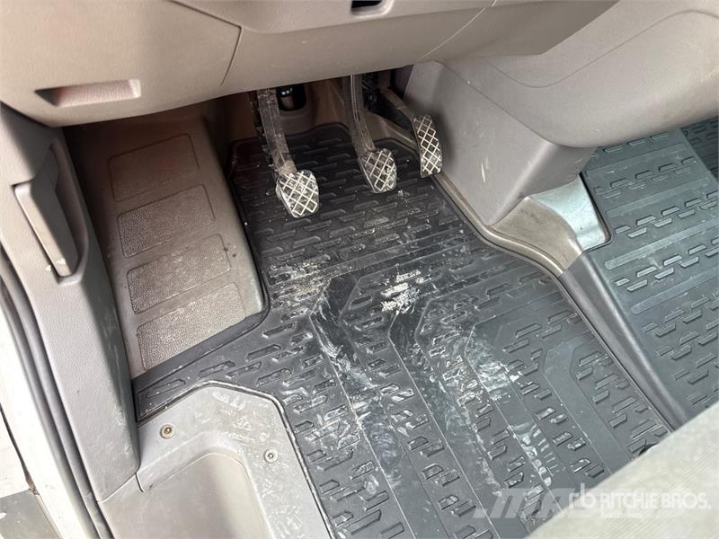 Volkswagen CRAFTER 35 Flatbed Truck Kamioni sa otvorenim sandukom