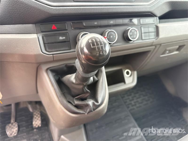 Volkswagen CRAFTER 35 Flatbed Truck Kamioni sa otvorenim sandukom