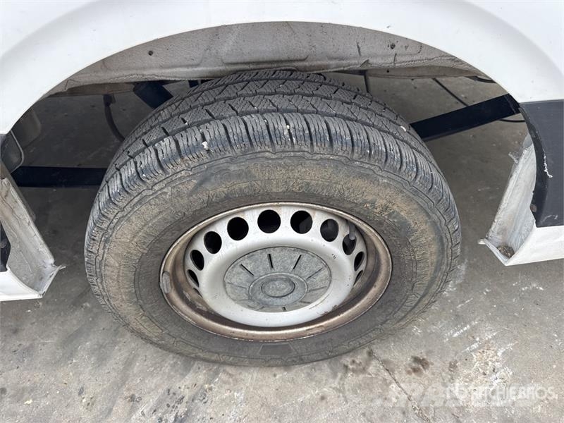 Volkswagen Crafter 4 Motion Vehicule Utilitaire Cargo Van Panel vans