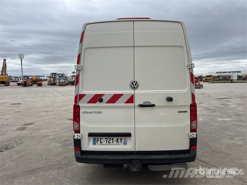 Volkswagen Crafter 4 Motion Vehicule Utilitaire Cargo Van Panel vans