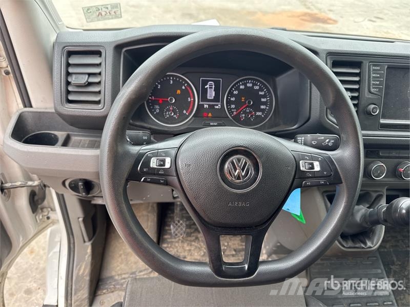Volkswagen Crafter 4 Motion Vehicule Utilitaire Cargo Van Panel vans