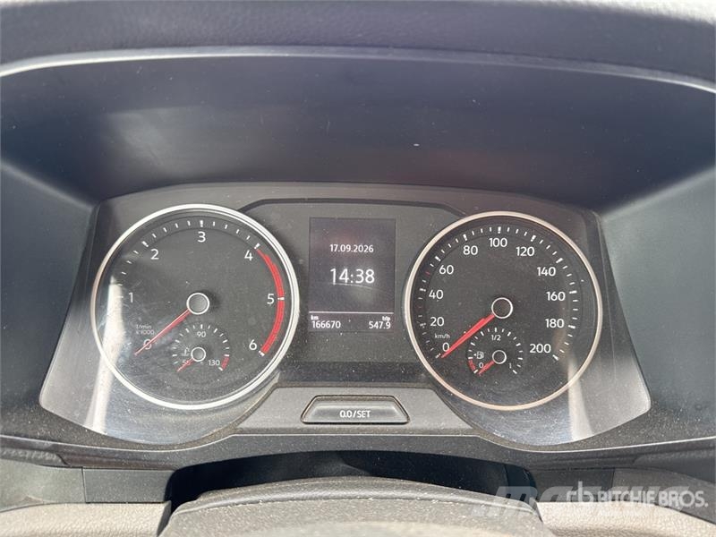 Volkswagen Crafter 4 Motion Vehicule Utilitaire Cargo Van Panel vans
