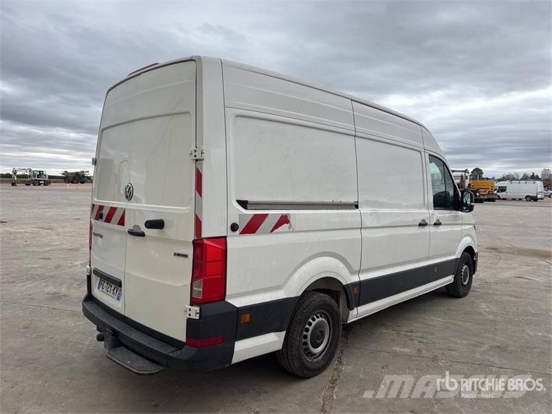 Volkswagen Crafter 4 Motion Vehicule Utilitaire Cargo Van Panel vans