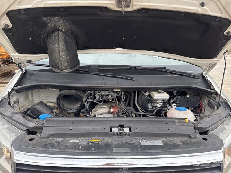 Volkswagen Crafter 4 Motion Vehicule Utilitaire Cargo Van Panel vans