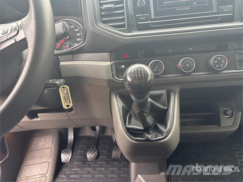 Volkswagen Crafter Cargo Van Panel vans