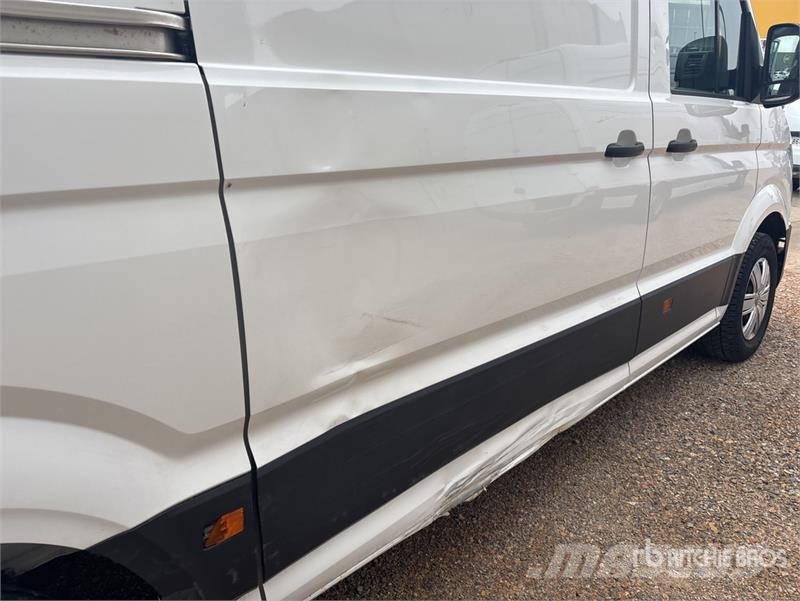 Volkswagen Crafter Cargo Van Panel vans