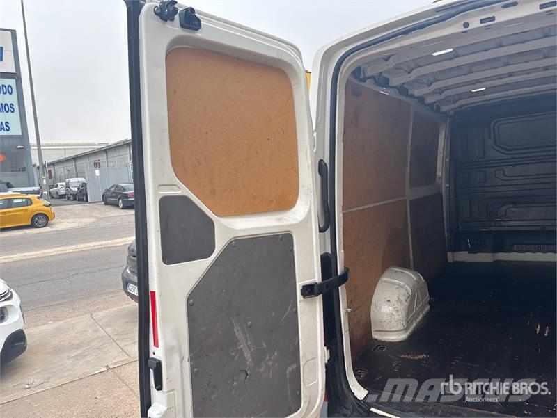 Volkswagen Crafter Cargo Van Panel vans