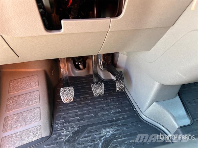 Volkswagen Crafter Cargo Van Lieferwagen