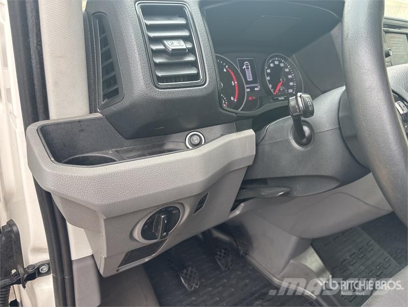Volkswagen Crafter Cargo Van Panel vans