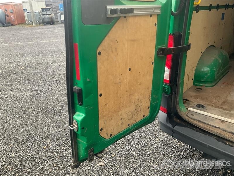 Volkswagen Crafter Cargo Van (Inoperable) Furgonetas /Furgón