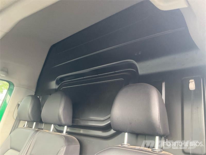 Volkswagen Crafter Cargo Van (Inoperable) Furgonetas /Furgón