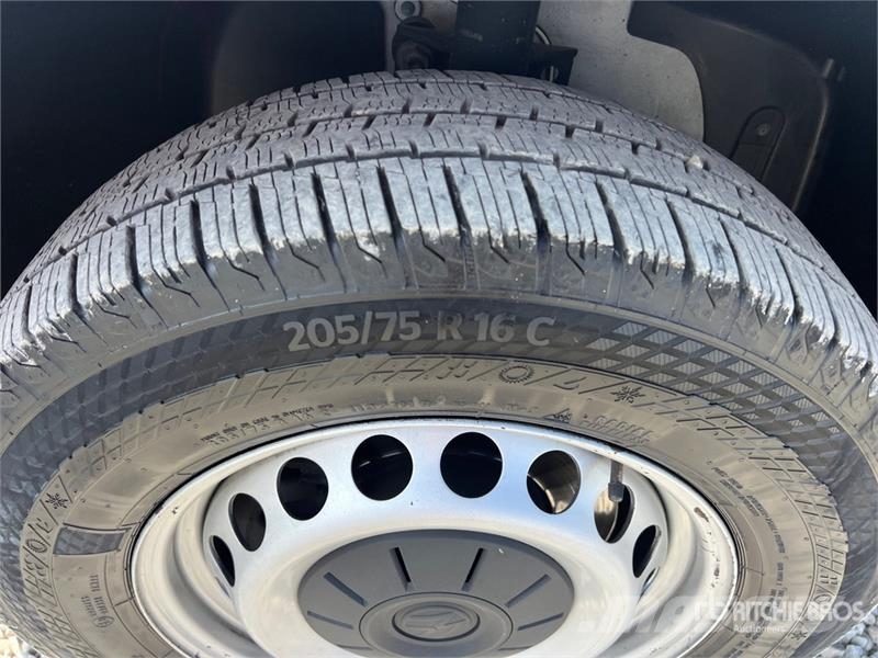 Volkswagen Crafter Cargo Van Lieferwagen