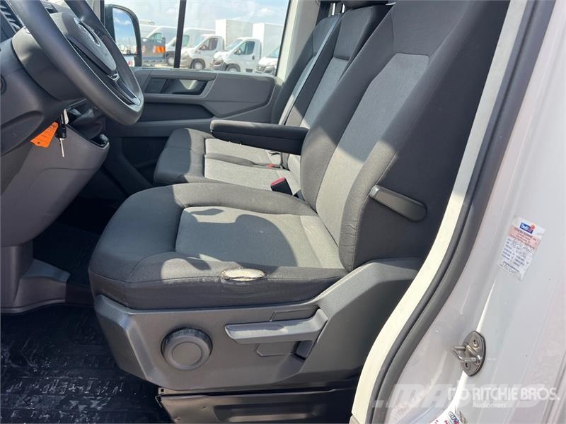 Volkswagen Crafter Cargo Van Lieferwagen