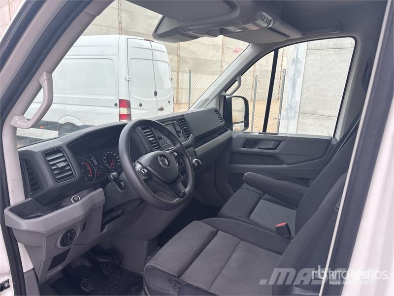 Volkswagen Crafter Cargo Van Panel vans