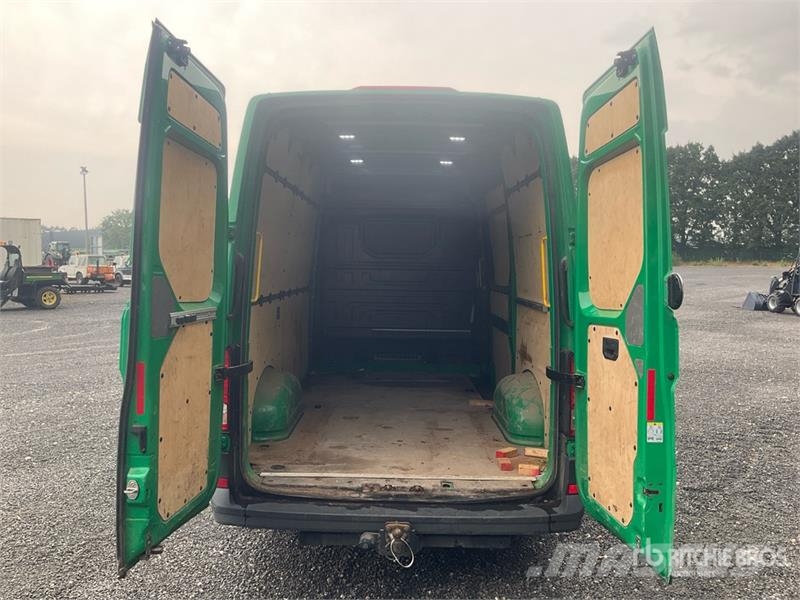 Volkswagen Crafter Cargo Van (Inoperable) Furgonetas /Furgón