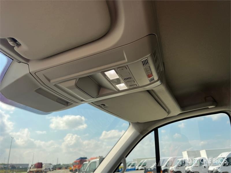 Volkswagen Crafter Cargo Van Lieferwagen