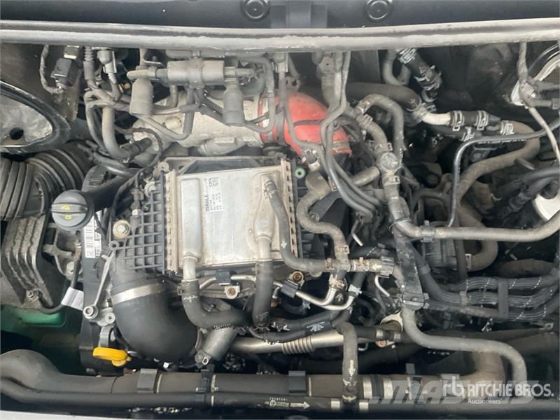 Volkswagen Crafter Cargo Van (Inoperable) Furgonetas /Furgón