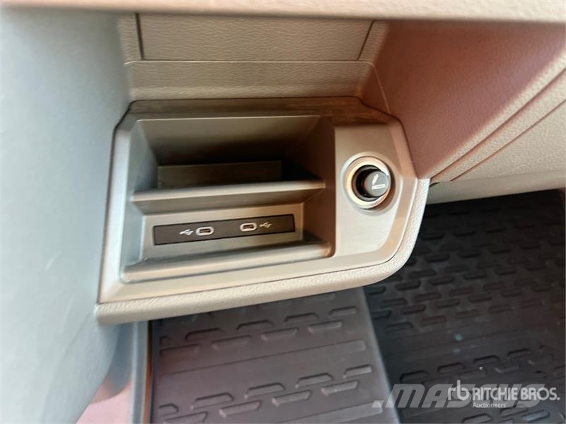Volkswagen Crafter Cargo Van Lieferwagen
