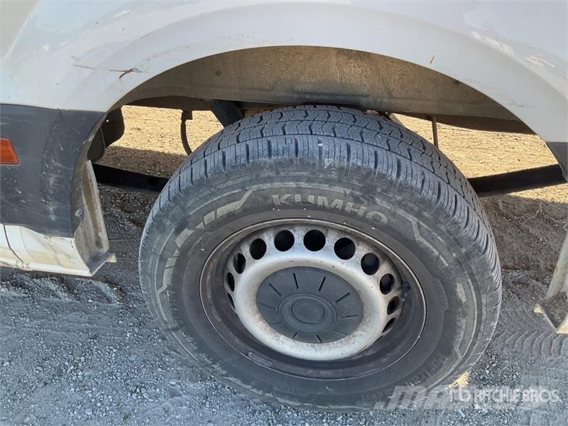 Volkswagen Crafter Vehicule Utilitaire Cargo Van Pakettiautot