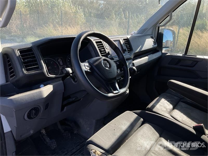 Volkswagen Crafter Vehicule Utilitaire Cargo Van Pakettiautot