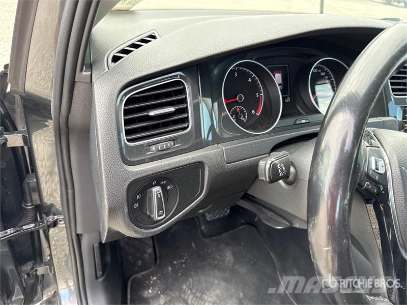 Volkswagen Golf Variant Automobile Automašīnas