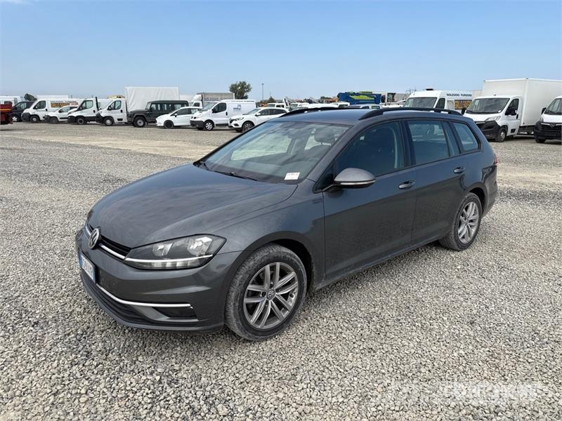 Volkswagen Golf Variant Automobile Automašīnas